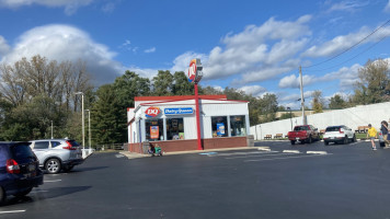 Dairy Queen (treat) food