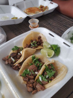 Comal Street Tacos food