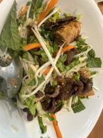 Huong Que Vietnamese food