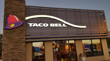 Taco Bell outside