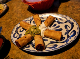 Joselito's Mexican Food inside