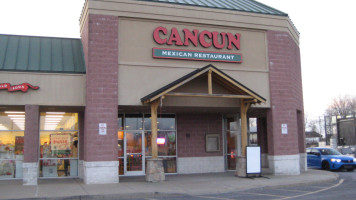 Cancun Mexican outside