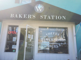 Baker's Station food