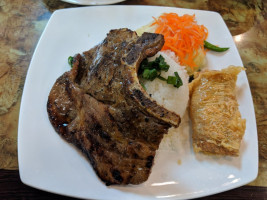 Cơm Tấm Thanh food