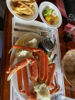 Carmens Lobster Pool Inc food