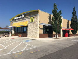 Mcdonald's In Fort Coll outside