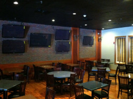 Rudy's Sports Entertainment inside