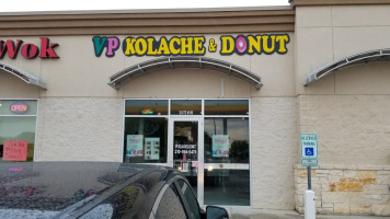 Vp Kolache And Donut outside