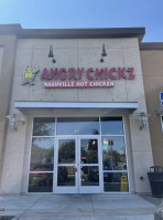 Angry Chickz Nashville Hot Chicken food