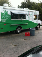 El Jalapeño (food Truck) outside