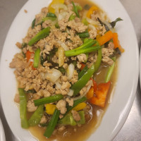 Meeboon Thai Cuisine food