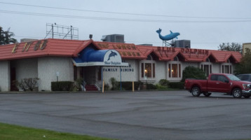 Blue Dolphin Diner food