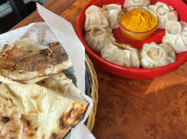Himalayan Curry House Restaurant And Bar food