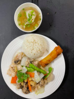 Mai Thai Of Silverlake food