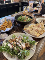 Copperz Brewing Co food
