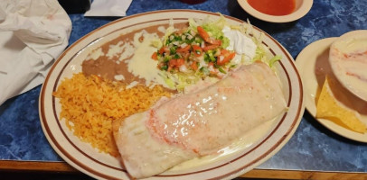 Los Mayos Mexican Restuarant food