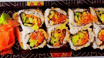 Izu Sushi And Poke food