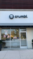 Crumbl Cookies Aliso Viejo outside