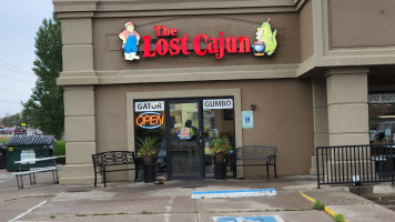 The Lost Cajun outside