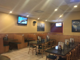 Lakeland Stadium Pizza And Italian Grill inside