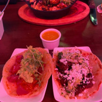 Meno's Mexican Food food