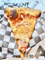 Bonanno's New York Pizza Kitchen food