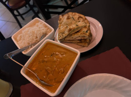 Kaarma Indian Cuisine food