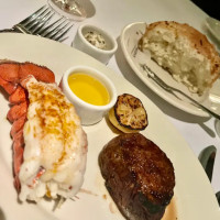 Morton's The Steakhouse Saratoga Springs food