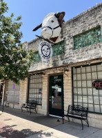Texan Cafe Pie Shop inside