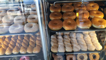 Winchell's Donut House food