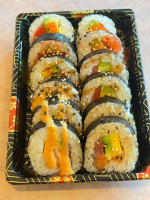 Tengu Sushi And Seafood Buffet food