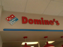 Domino's Pizza food