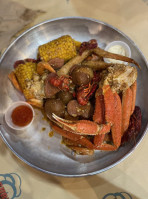 Surfing Crab (cajun Seafood Boiled) food