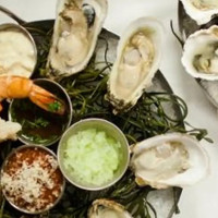 L&w Oyster Co food