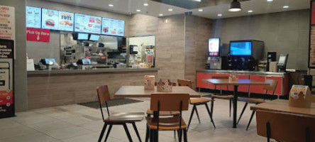 Burger King inside