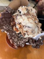 Cold Stone Creamery food