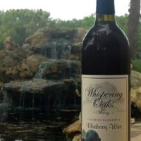 Whispering Oaks Winery food