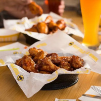 Buffalo Wild Wings Westbury Long Island food