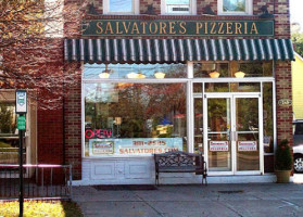 Salvatore's Old Fashioned Pizzeria outside