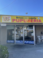 Pupuseria Brisas De Acajutla food