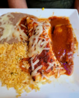 Mi Lindo Jalisco Mexican Restaurant And Bar food