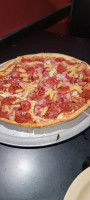 Jim's Razorback Pizza food