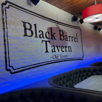 Black Barrel Tavern Old Town food