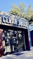 Clean Juice Organic Cafe inside