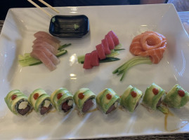 Tataki Sushi food