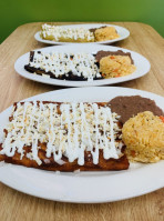 Enchiladas Lupita food