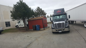 National Dcp, Llc/dunkin Donuts Distribution Center outside