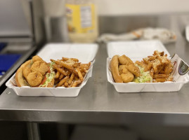 Po Boy Brothers food