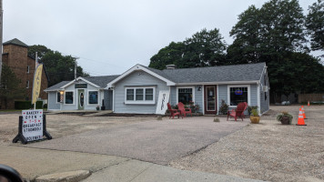 Carolena's Bakery food