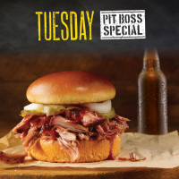 Dickey's Barbecue Pit food